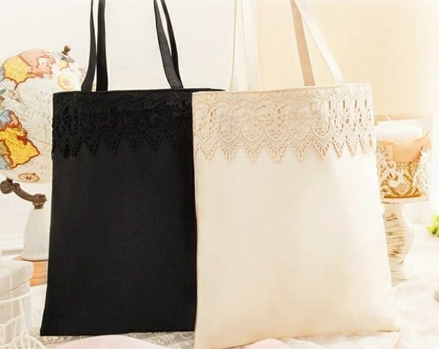 KOEISTOREレースフリルA4サブバッグ黒とベージュ2色展開