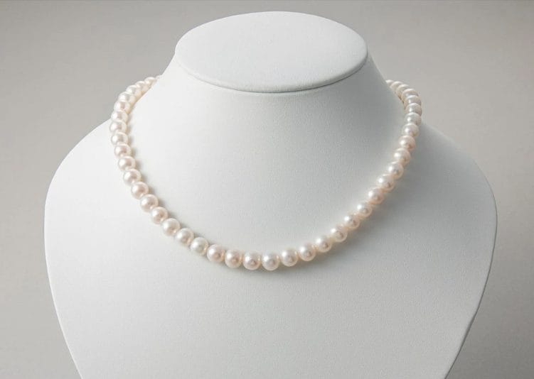 40cm前後のパールネックレス 定番サイズの全体イメージ