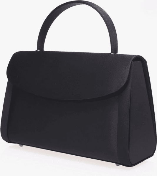 NAACCIフォーマルバッグ｜マットな黒でコンパクトに見えて大容量の喪服バッグ
