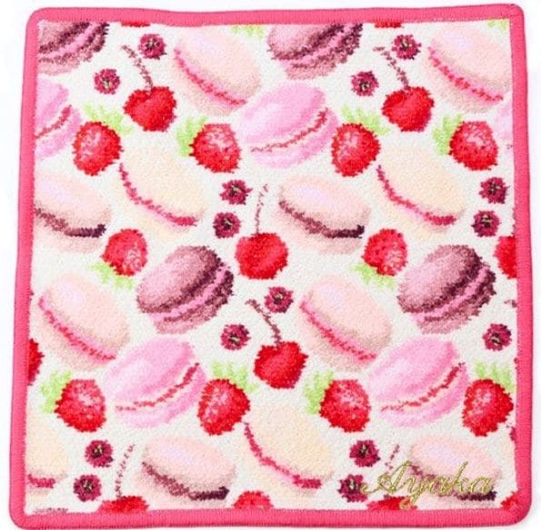 マカロンとチェリー柄のフェイラーハンカチ